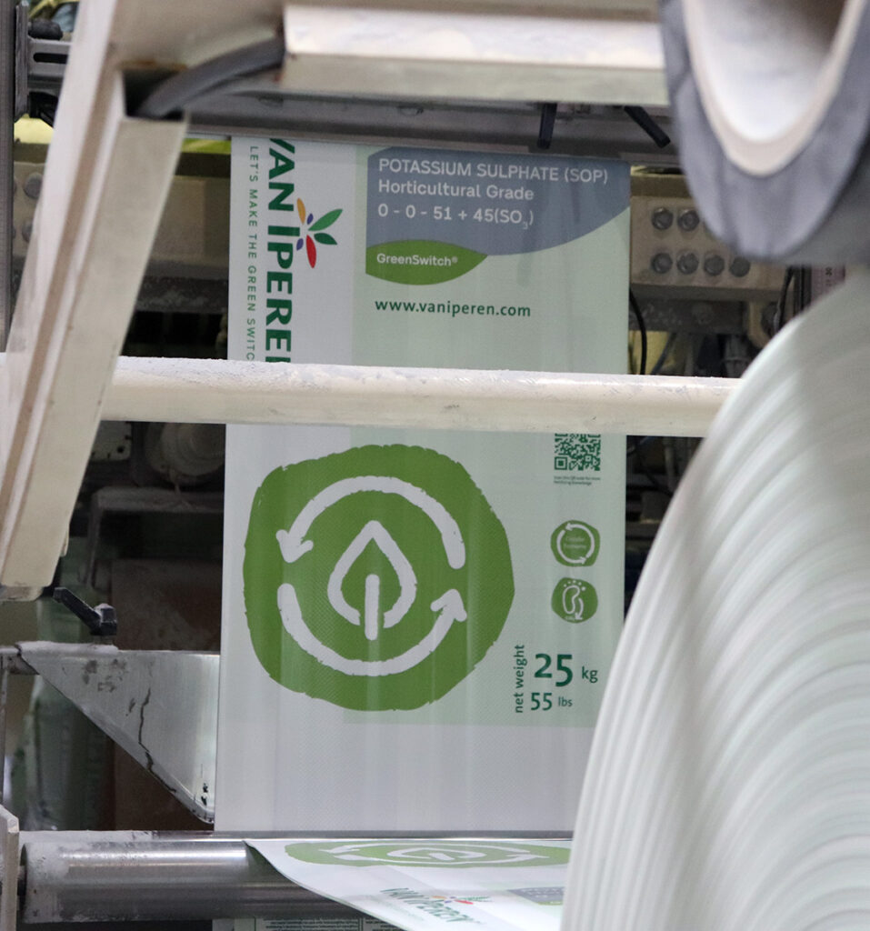 Sachet de GreenSwitch SOP pendant le processus d'emballage aux Pays-Bas